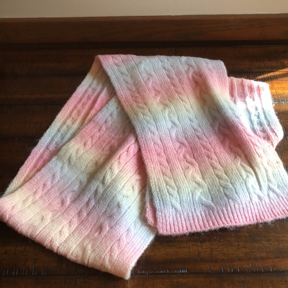 Pastel Cable Knit Sweater Scarf - Picture 3 of 3